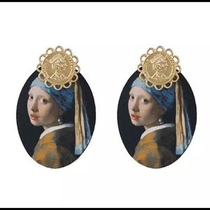 Girl with the pearl earrings